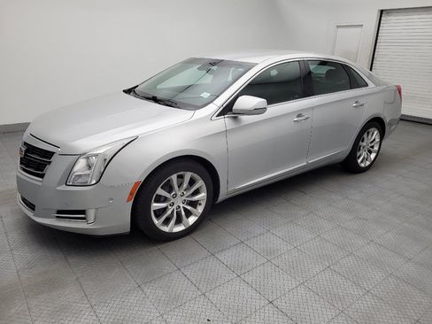 Used 2016 Cadillac XTS Luxury FWD image 2