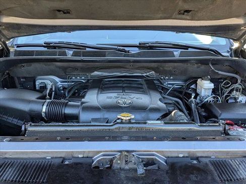 Used 2017 Toyota Tundra SR5 image 20