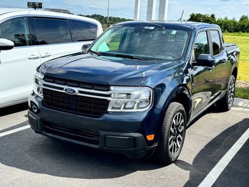 Used 2022 Ford Maverick Lariat FWD image 3