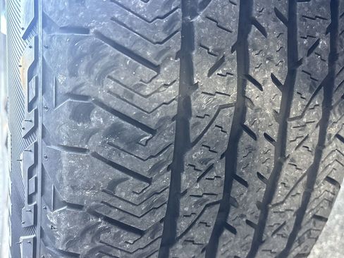 Certified 2023 Ford F150 Lariat w/ Equipment Group 502A High image 37