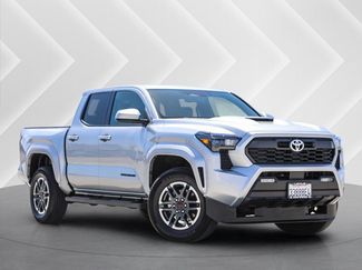 Used 2025 Toyota Tacoma TRD Sport RWD video 1