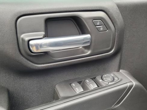 New 2026 GMC Sierra 2500 Pro w/ Convenience Package image 25