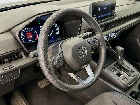 Used 2025 Honda CR-V LX image 18