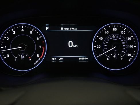 Used 2020 Hyundai Palisade SEL w/ Premium Package AWD/4WD image 3