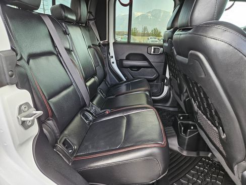 Used 2020 Jeep Gladiator Rubicon AWD/4WD image 33