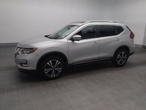 Used 2017 Nissan Rogue SL w/ SL Premium Package AWD/4WD image 2