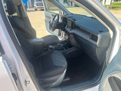 Used 2022 Ford Maverick XL w/ Equipment Group 100A Standard AWD/4WD image 22