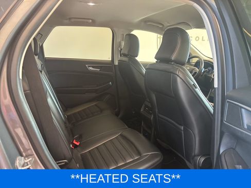 Used 2024 Ford Edge SEL AWD/4WD image 9