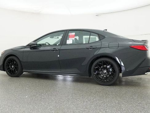 New 2026 Toyota Camry SE image 12