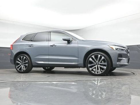 Used 2023 Volvo XC60 B5 Ultimate AWD/4WD image 37