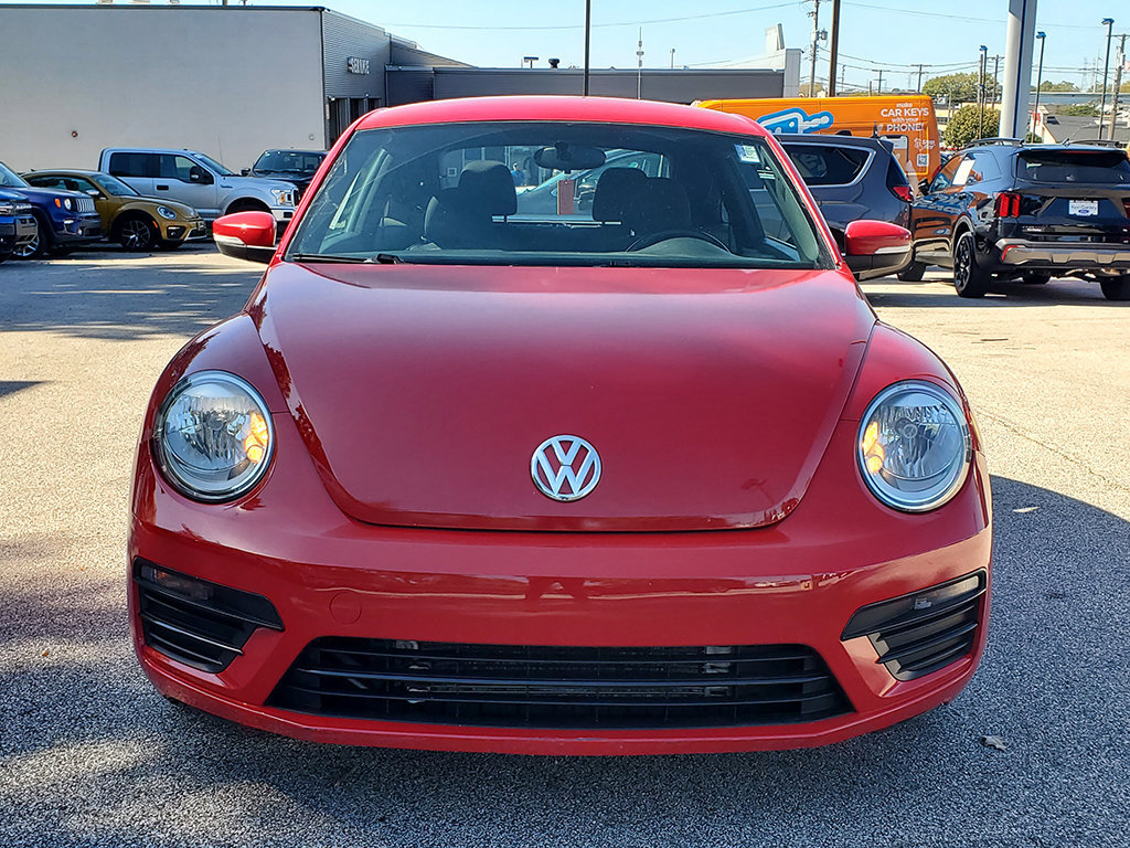 Used 2019 Volkswagen Beetle 2.0T S FWD image 2
