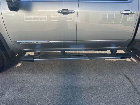 Used 2024 Chevrolet Silverado 2500 High Country w/ High Country Premium Package AWD/4WD image 10