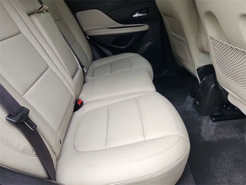 Certified 2017 Buick Encore Premium image 27