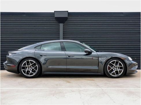 New 2025 Porsche Taycan image 8