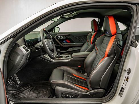 Used 2025 BMW M2 w/ Lighting Package RWD image 38