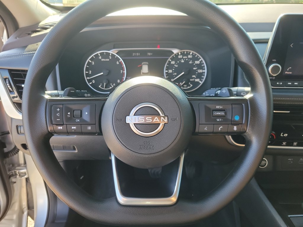Certified 2022 Nissan Rogue SV AWD/4WD image 19
