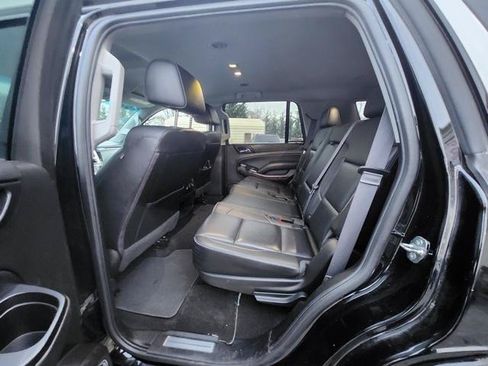 Used 2017 GMC Yukon SLT AWD/4WD image 17