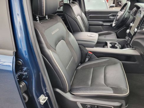 Used 2023 RAM 1500 Laramie AWD/4WD image 19