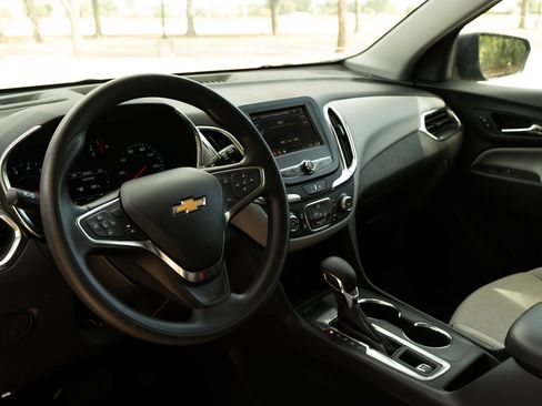 Used 2024 Chevrolet Equinox LS image 16