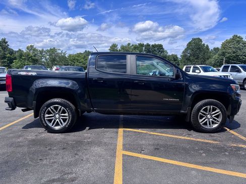 Used 2021 Chevrolet Colorado W/T w/ Custom Special Edition AWD/4WD image 5