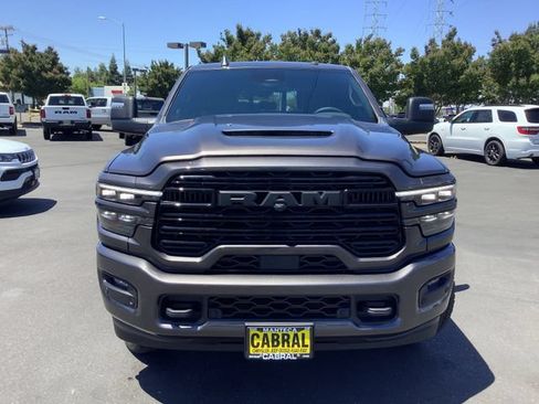 New 2026 RAM 2500 Laramie w/ Night Edition AWD/4WD image 4
