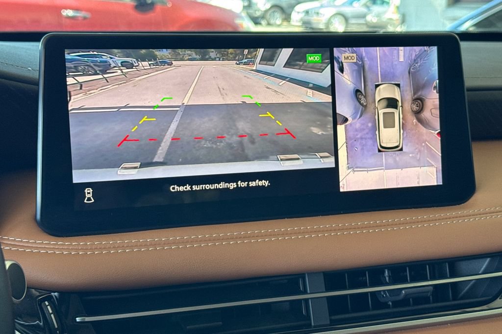 Used 2023 INFINITI QX60 Sensory w/ Vision Package AWD/4WD image 18