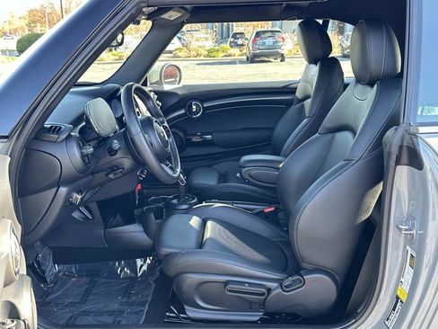Used 2023 MINI Cooper S image 17