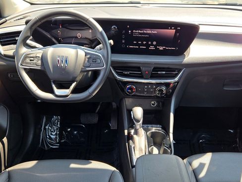 Used 2024 Buick Encore GX Sport Touring image 16
