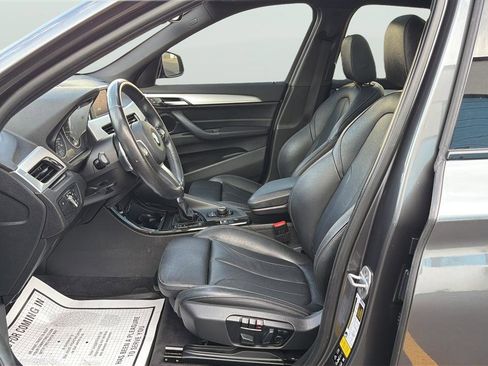 Used 2018 BMW X1 xDrive28i AWD/4WD image 12