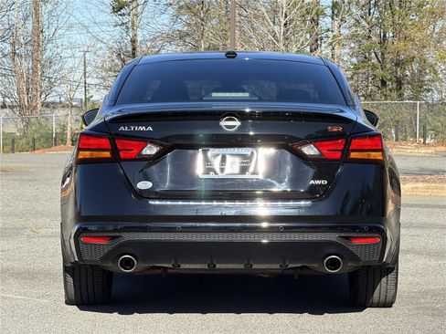 Used 2023 Nissan Altima 2.5 SR AWD/4WD image 22