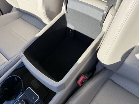 Used 2022 Volkswagen Atlas SEL image 30