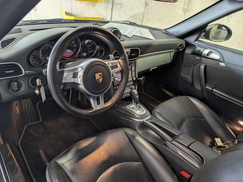 Used 2012 Porsche 911 Carrera 4 GTS image 4