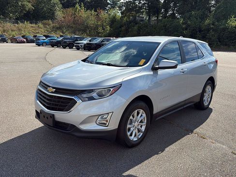 Used 2021 Chevrolet Equinox LT AWD/4WD image 1