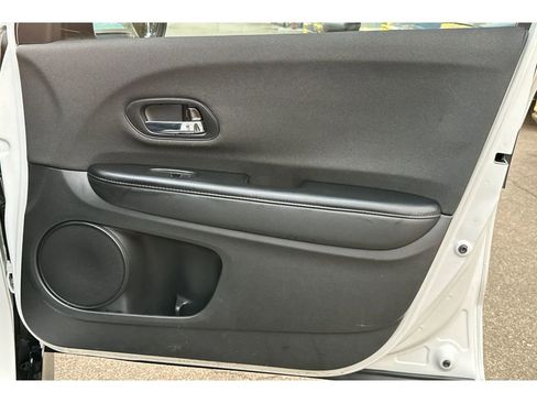 Certified 2022 Honda HR-V Sport image 21