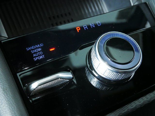 Used 2026 Jeep Grand Cherokee Limited AWD/4WD image 31