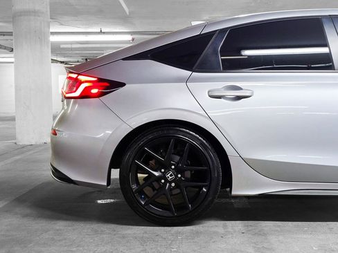 Used 2023 Honda Civic Sport image 20