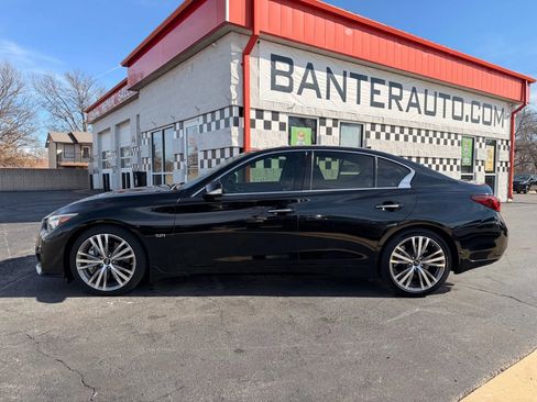Used 2018 INFINITI Q50 Sport w/ Sensory Package (Sport) RWD image 2