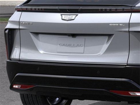 New 2026 Cadillac Lyriq Signature Sport image 14
