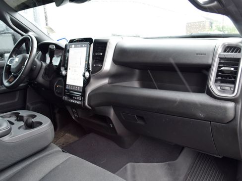 Used 2025 RAM 2500 Tradesman AWD/4WD image 24