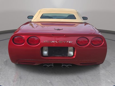 Used 2004 Chevrolet Corvette Convertible w/ Preferred Equipment Group RWD image 6