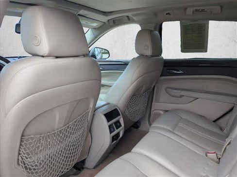 Used 2011 Cadillac SRX Luxury FWD image 16