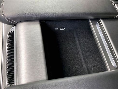 New 2026 Jeep Grand Wagoneer L Limited image 17