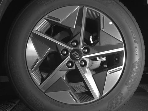 Used 2025 Hyundai Tucson SEL image 14