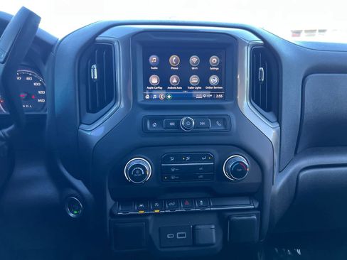 Certified 2024 Chevrolet Silverado 1500 Custom image 24