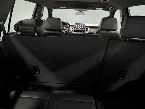 Used 2021 Chevrolet Tahoe Z71 AWD/4WD image 35