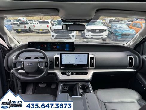 Used 2025 Ford Expedition Max Active AWD/4WD image 33