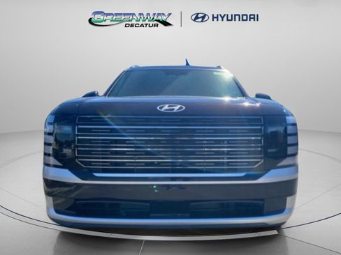 New 2026 Hyundai Palisade Calligraphy FWD image 2