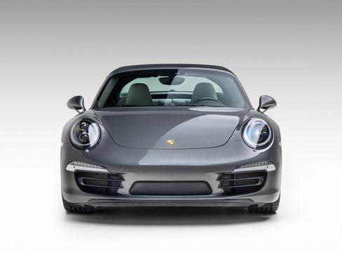 Used 2015 Porsche 911 Targa 4S image 11