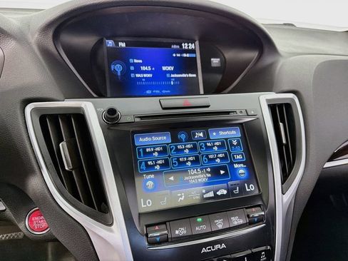 Used 2016 Acura TLX w/ Technology Package FWD image 18