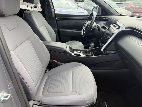 Used 2022 Hyundai Santa Cruz SEL Premium w/ Cargo Package AWD/4WD image 13
